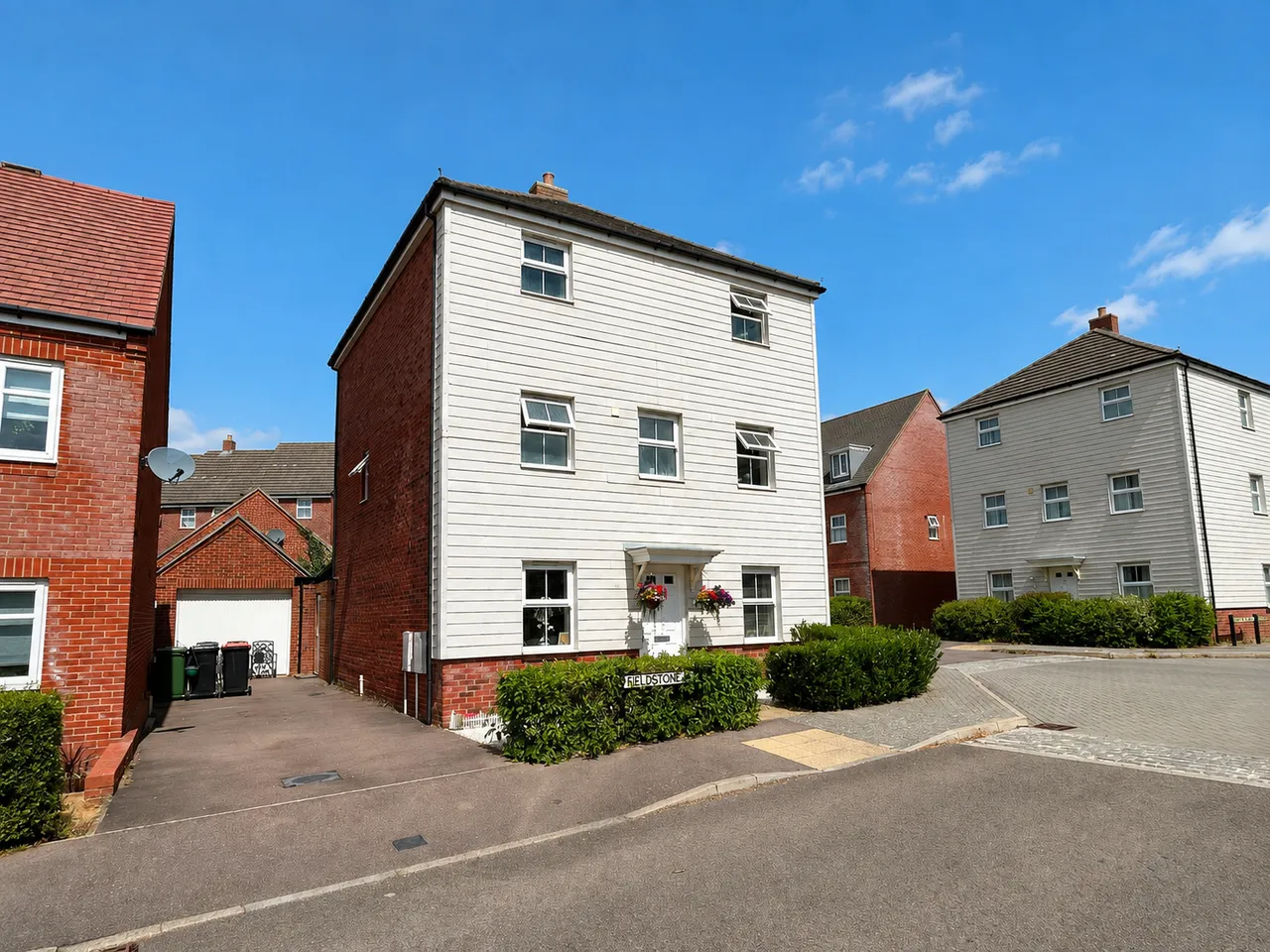 Fieldstone, Houghton Regis, photo 31