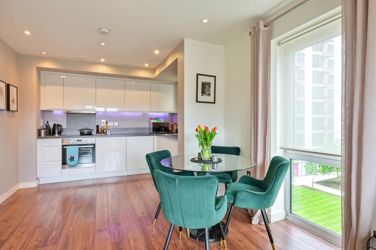11 Severn House, 19 Enterprise Way, London, photo 4