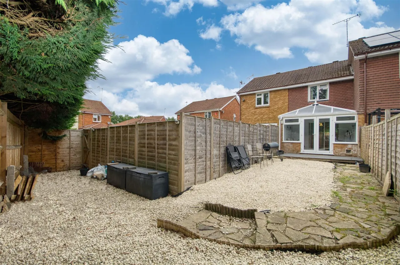Brookside Way, West End, SO30, photo 11