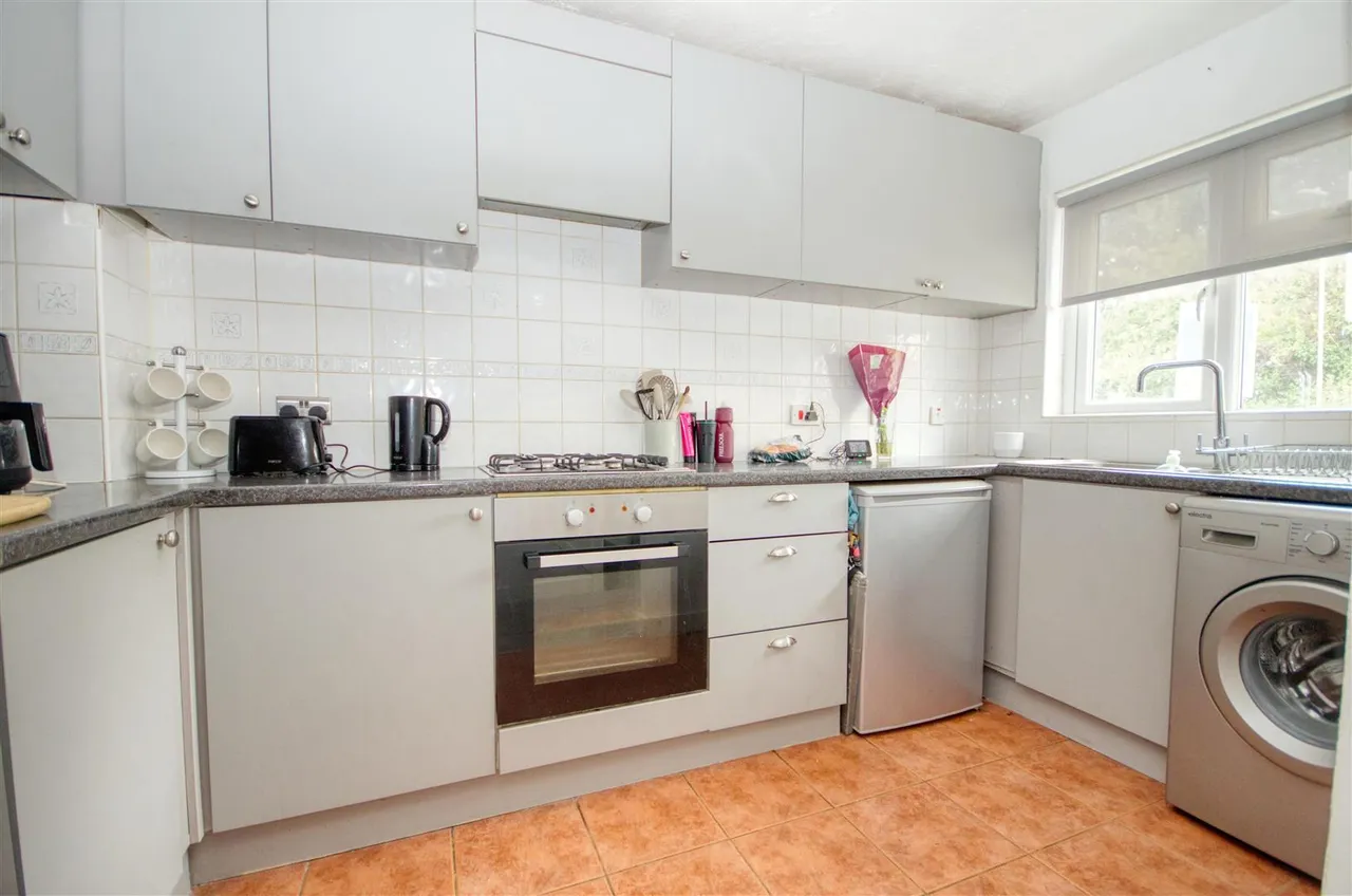 Brookside Way, West End, SO30, photo 4