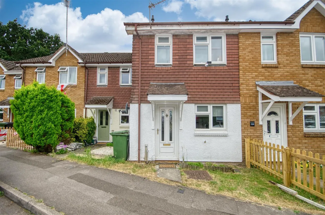 2 bed house for sale, Brookside Way, West End, SO30