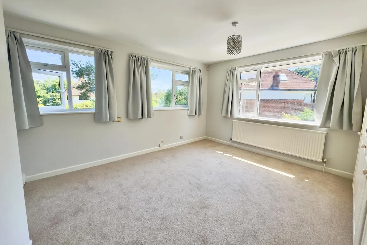 Glenferness Avenue, BH3, photo 5