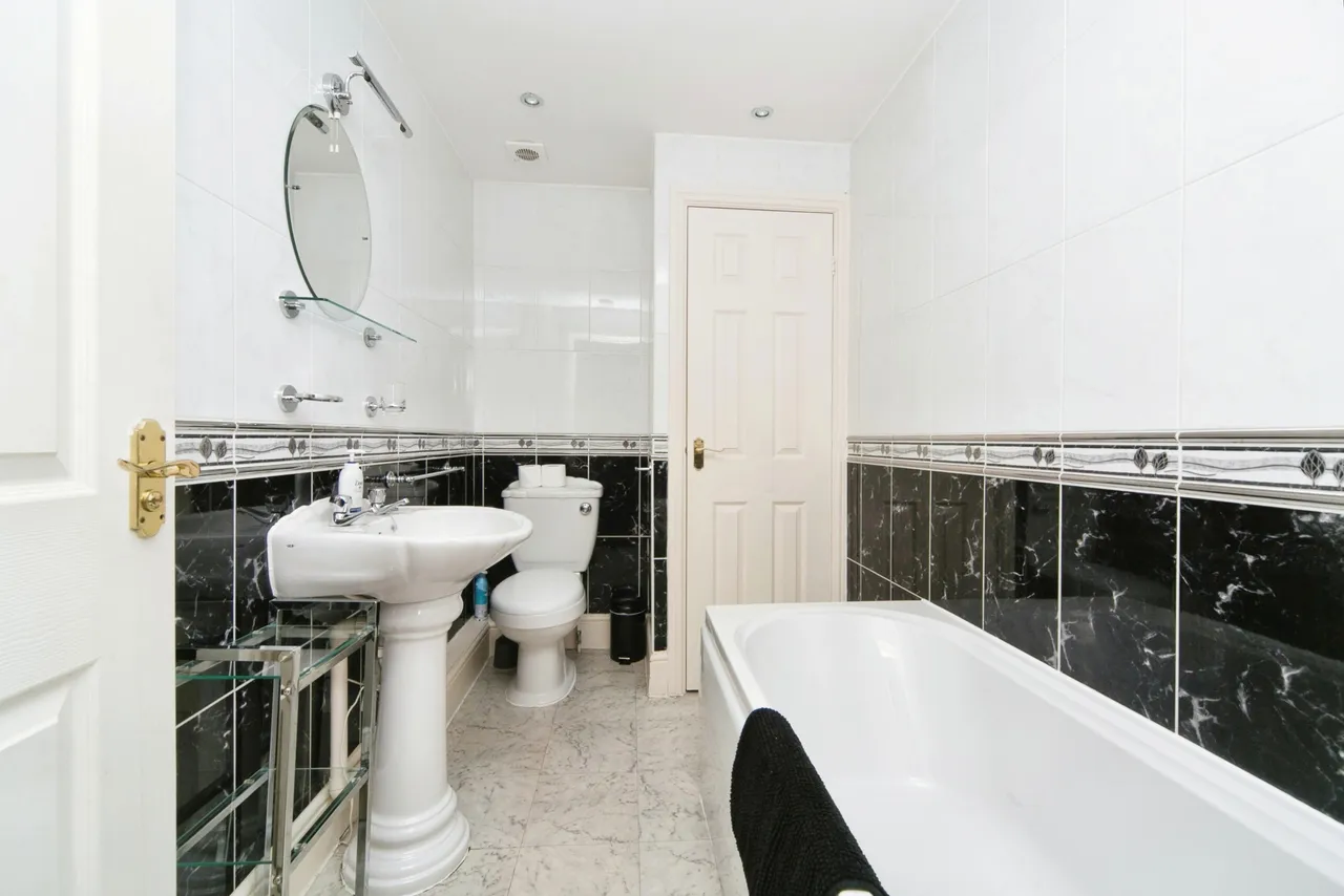 Queens Road, Llandudno, LL30, photo 14