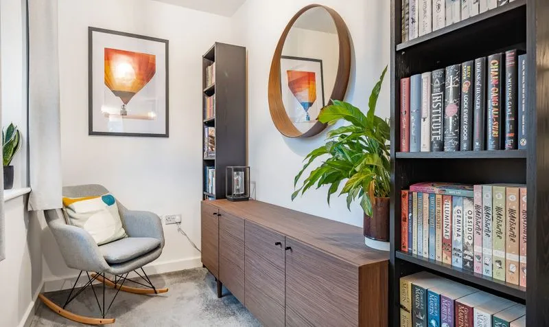 Dalmeny Way, Carrington House, KT18, photo 9
