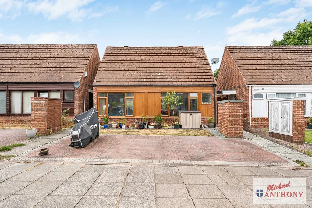 Butlers Grove, Great Linford, MK14, photo 12