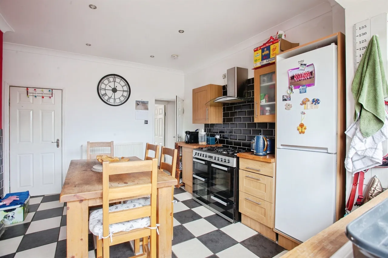 Hough Lane, Wombwell, Barnsley, photo 6