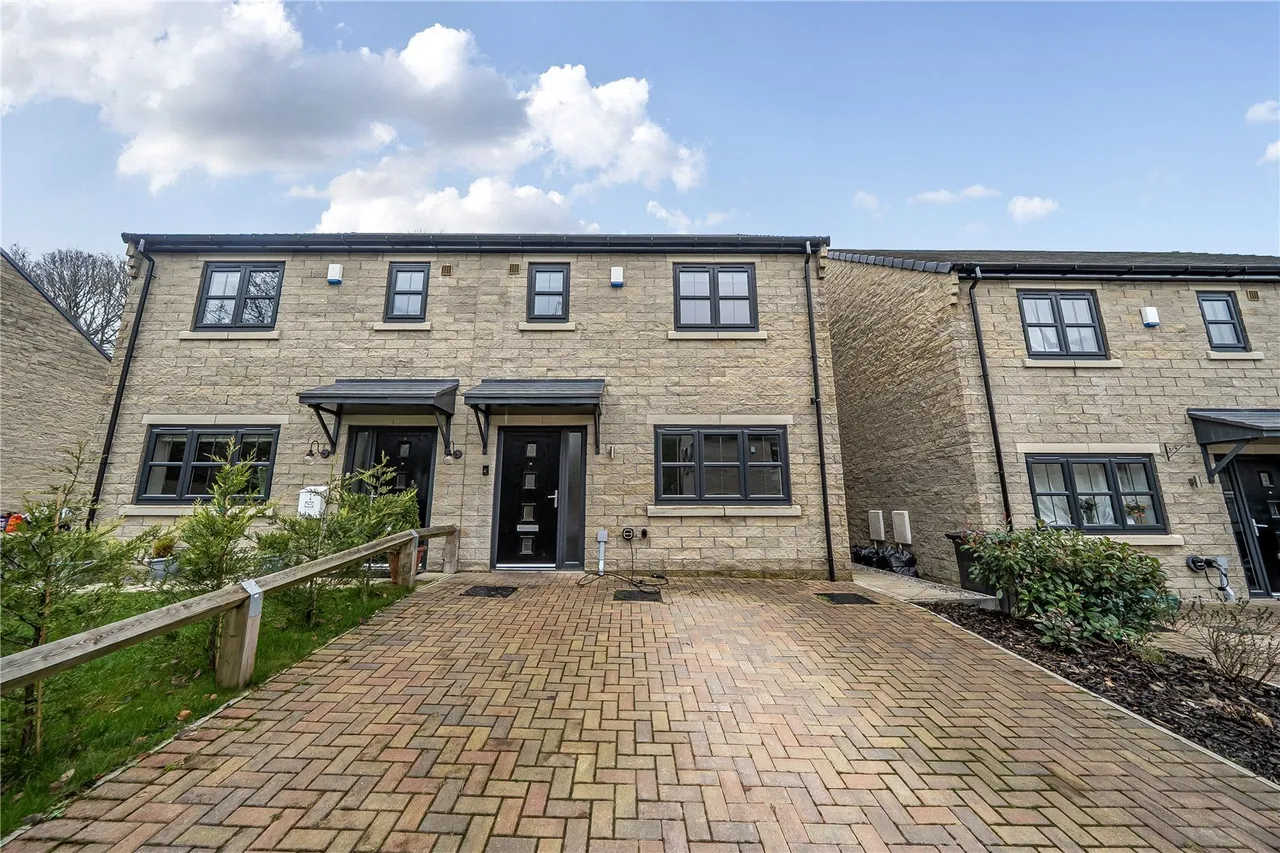 Creek View, Wheatley, Halifax, West Yorkshire, HX3, photo 18