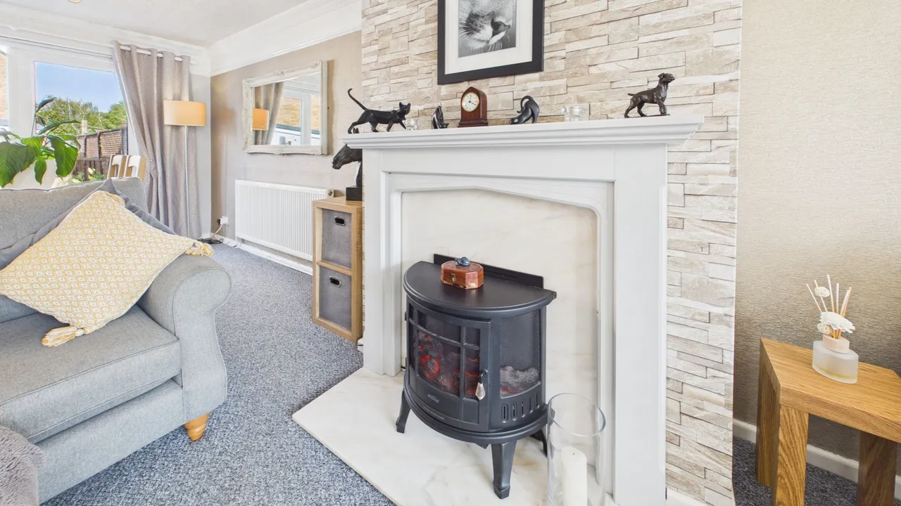 Highlands, RYHALL, Stamford, PE9, photo 5
