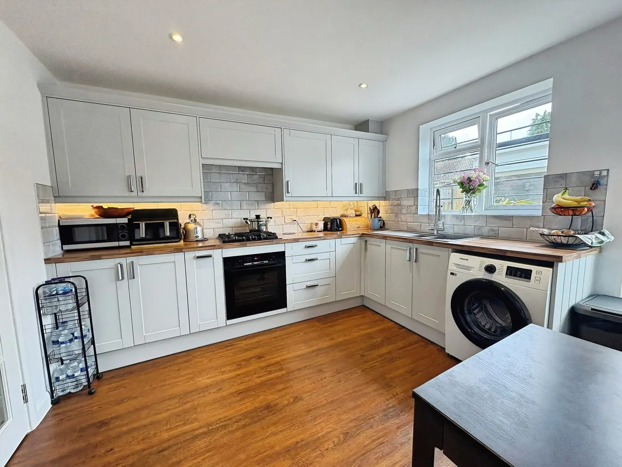 Potters Crescent, Ash, Surrey, GU12 6AY, photo 8