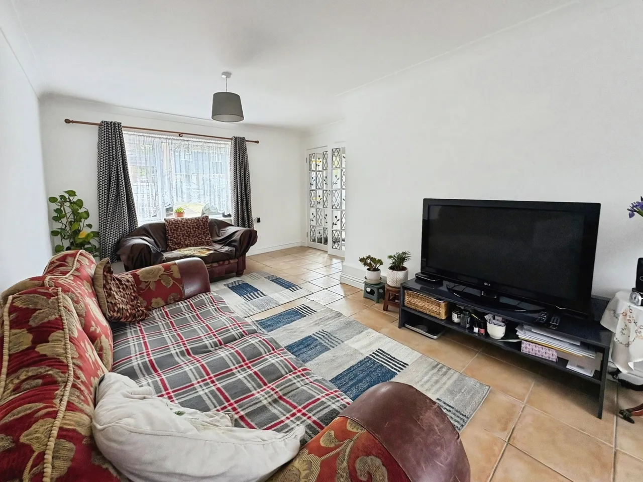 Potters Crescent, Ash, Surrey, GU12 6AY, photo 4