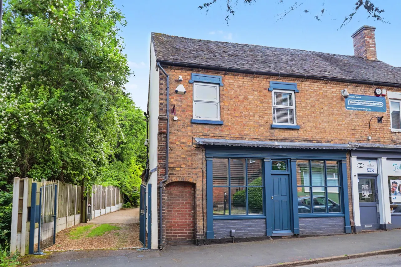 4 bed property for sale, High Street, Telford