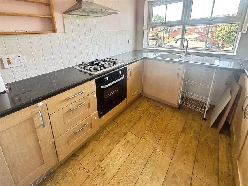 Sutherland Grove, Perton, Staffordshire, WV6, photo 3