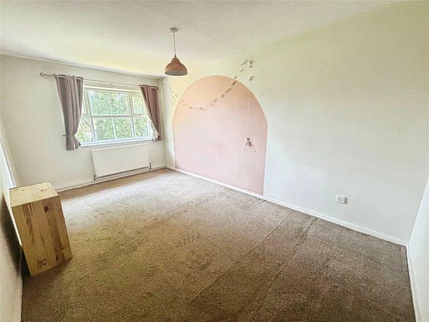 Sutherland Grove, Perton, Staffordshire, WV6, photo 5