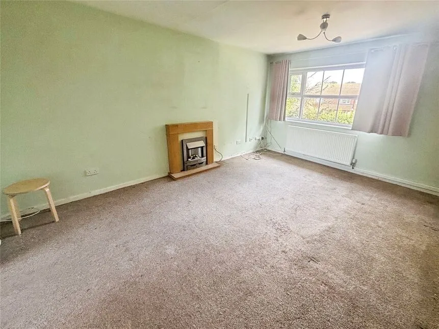 Sutherland Grove, Perton, Staffordshire, WV6, photo 6