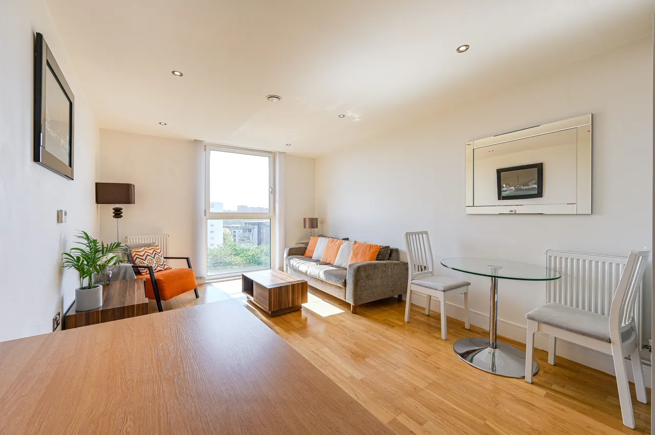 804 The Crescent, 2 Seager Place, London, photo 7
