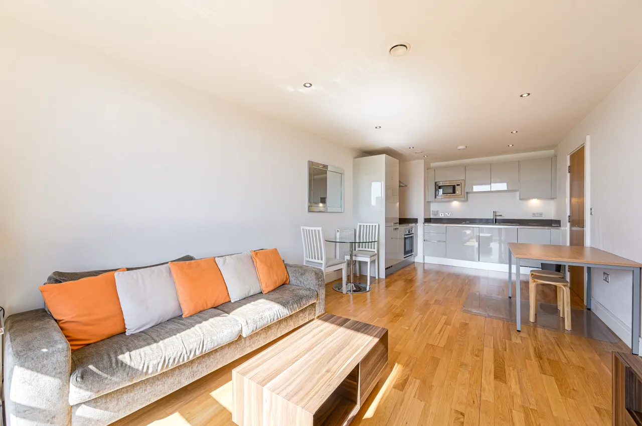 804 The Crescent, 2 Seager Place, London, photo 5