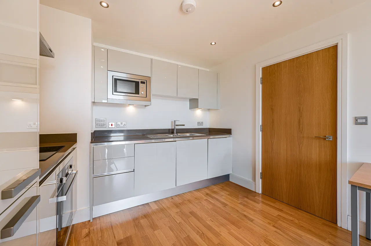 804 The Crescent, 2 Seager Place, London, photo 11