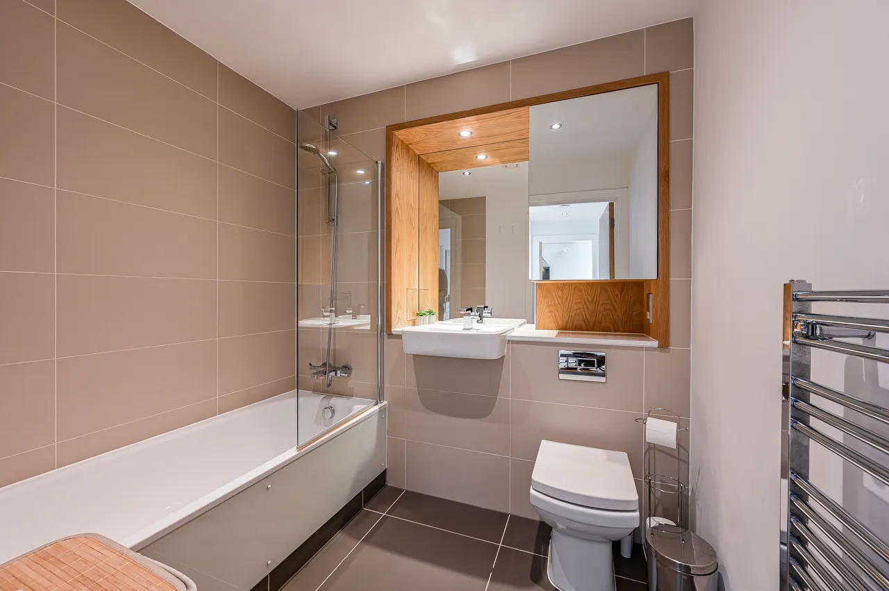 804 The Crescent, 2 Seager Place, London, photo 6