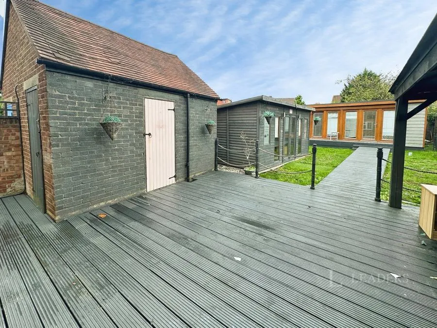 Bloomfield Avenue, Luton, LU2, photo 30