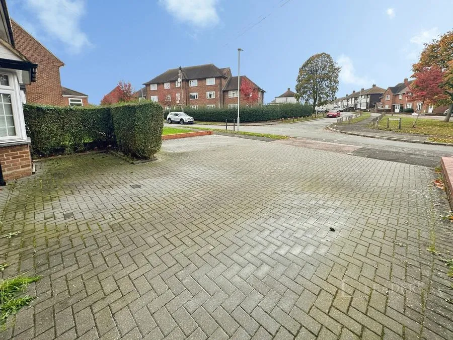Bloomfield Avenue, Luton, LU2, photo 35