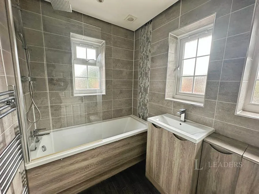 Bloomfield Avenue, Luton, LU2, photo 15