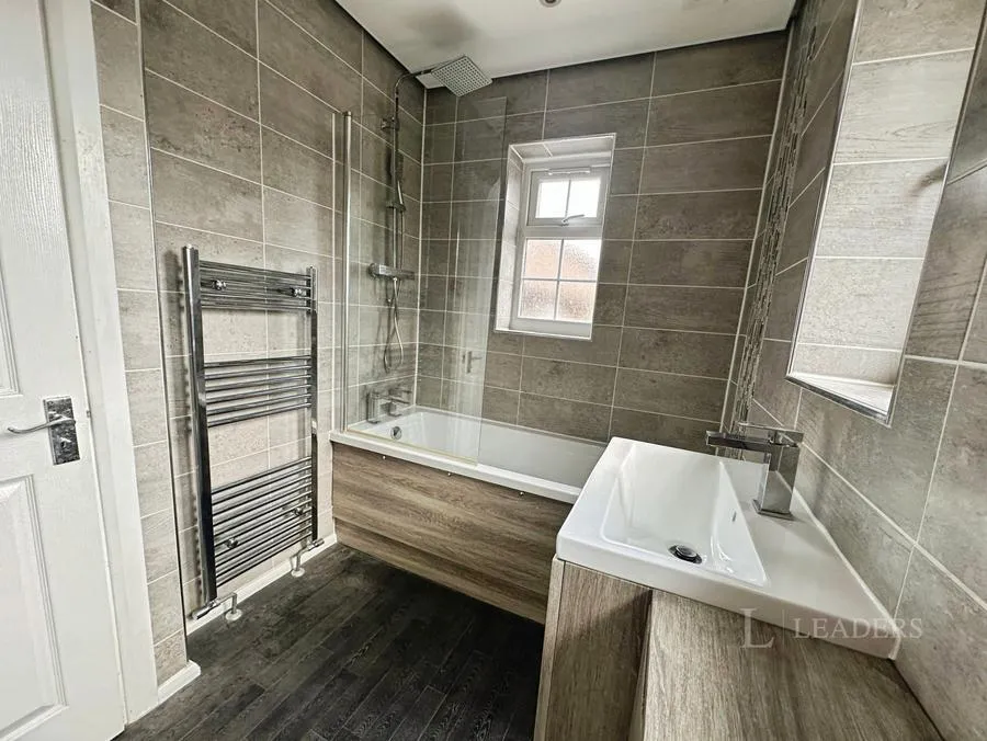 Bloomfield Avenue, Luton, LU2, photo 16