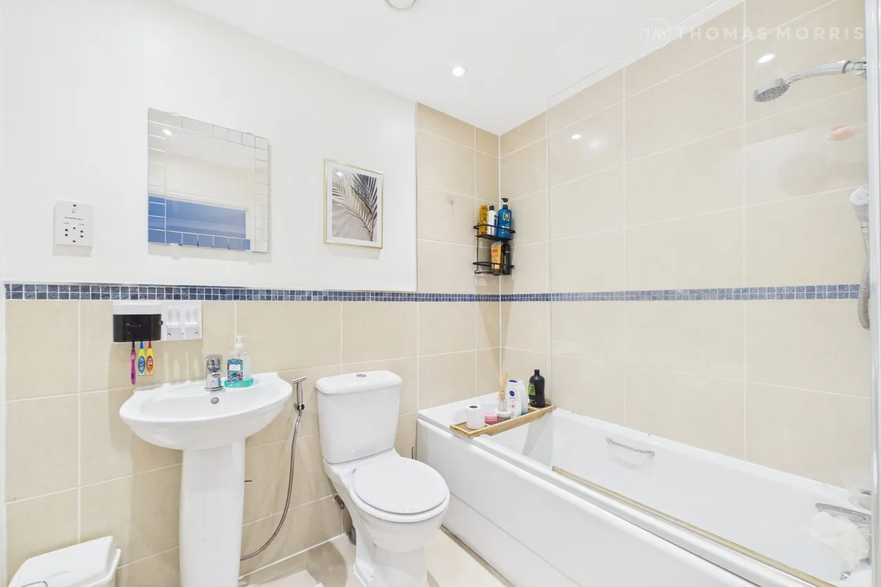 Hawking Drive, Biggleswade, SG18, photo 10