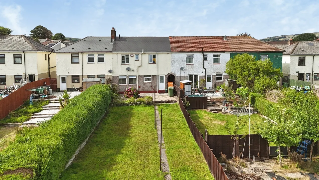 First Avenue, Caerphilly, CF83, photo 22