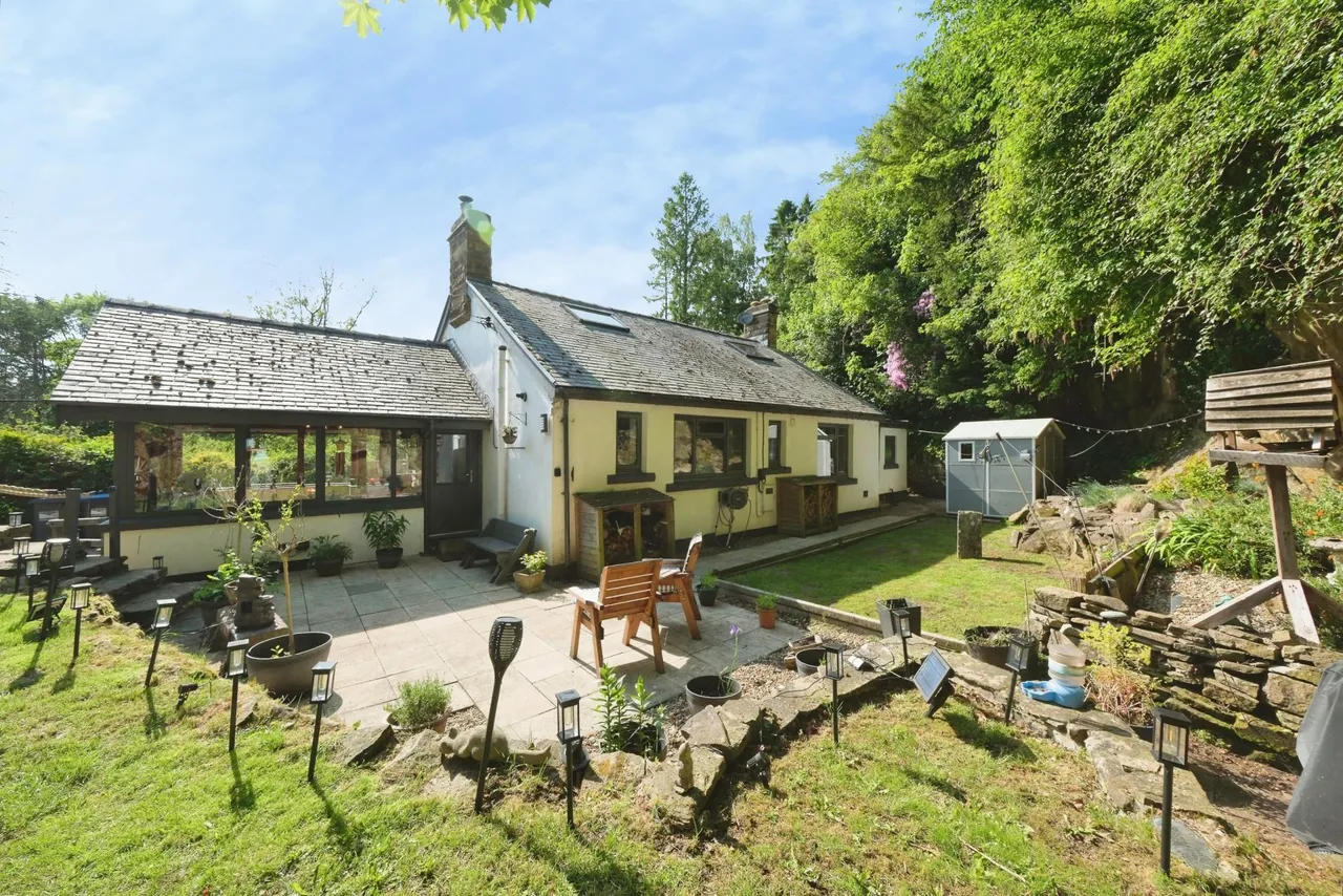 Long Hill, Darley Dale, DE4, photo 15
