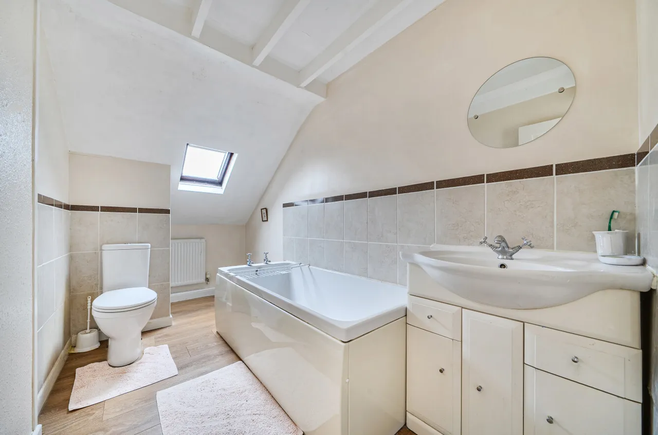 Beech Hill, Wellington, TA21, photo 11