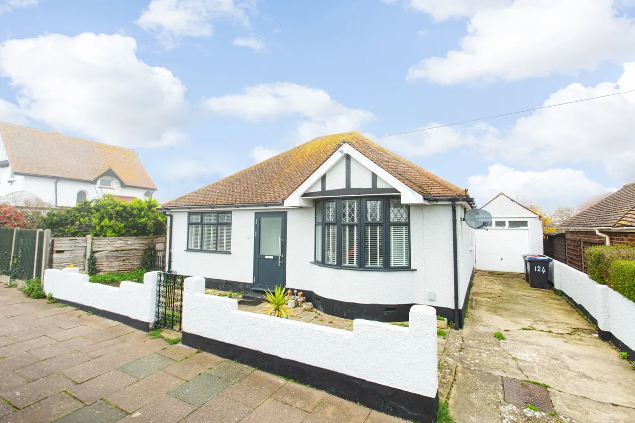 3 bed house for sale, The Broadway, Herne Bay, CT6