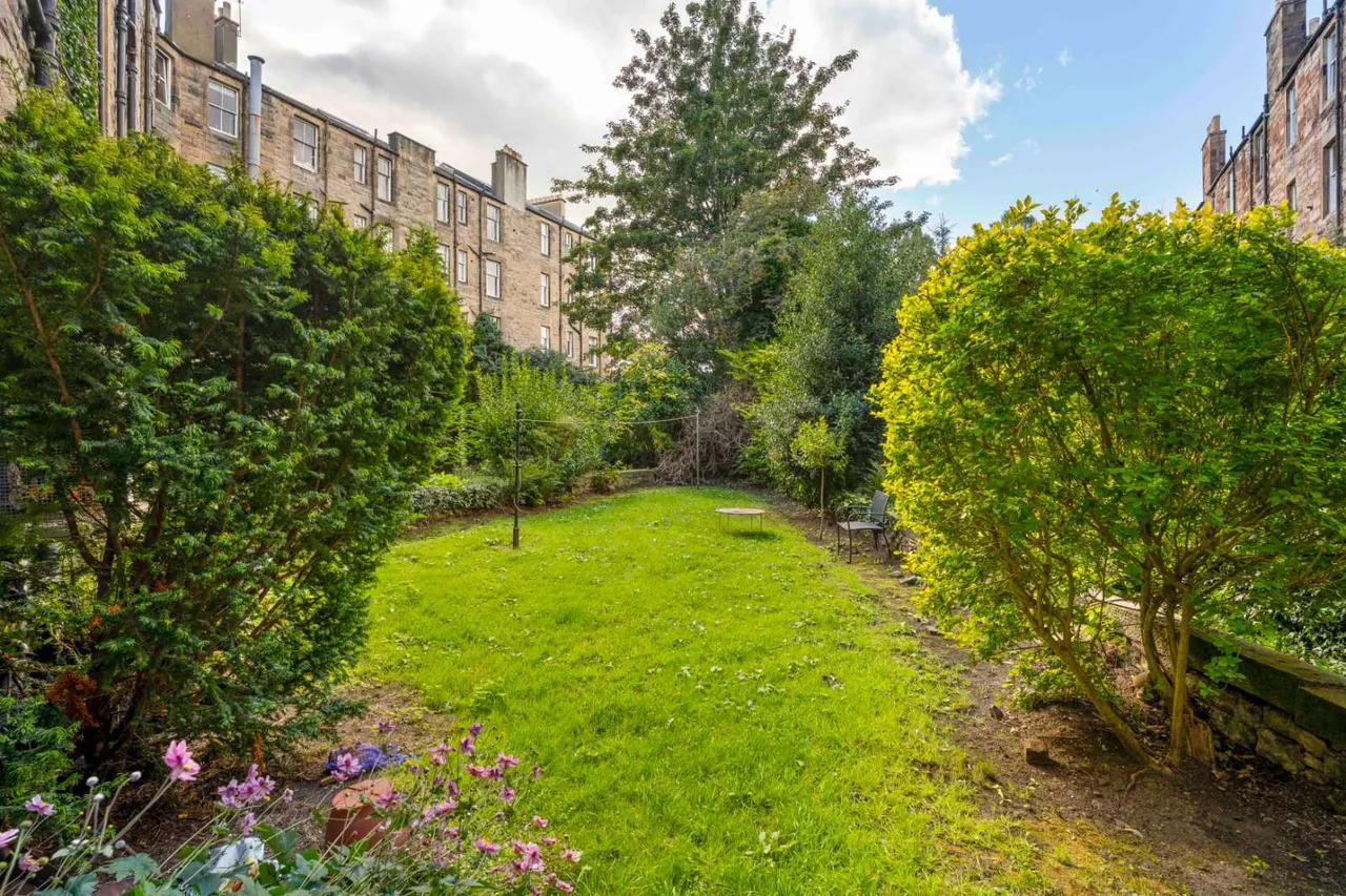 Comiston Road, Morningside, EH10, photo 13