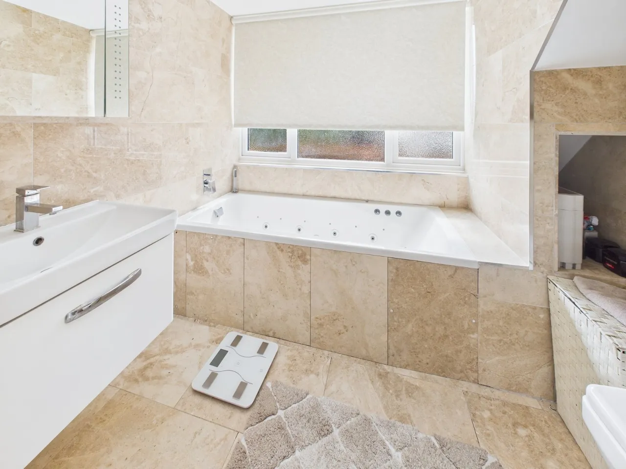 Hinksey Close, Langley, SL3, photo 25