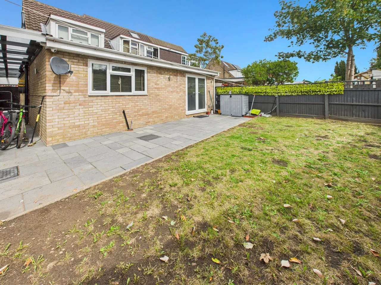 Hinksey Close, Langley, SL3, photo 16