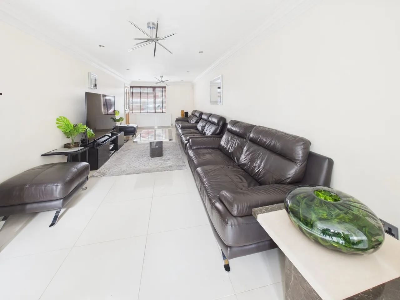 Hinksey Close, Langley, SL3, photo 3