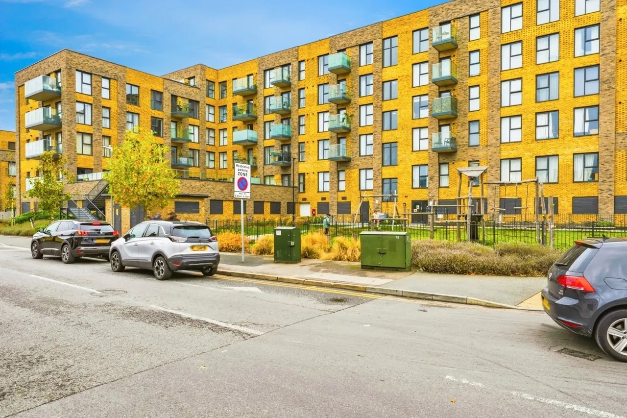 James Smith Court, Dartford, DA1, photo 2