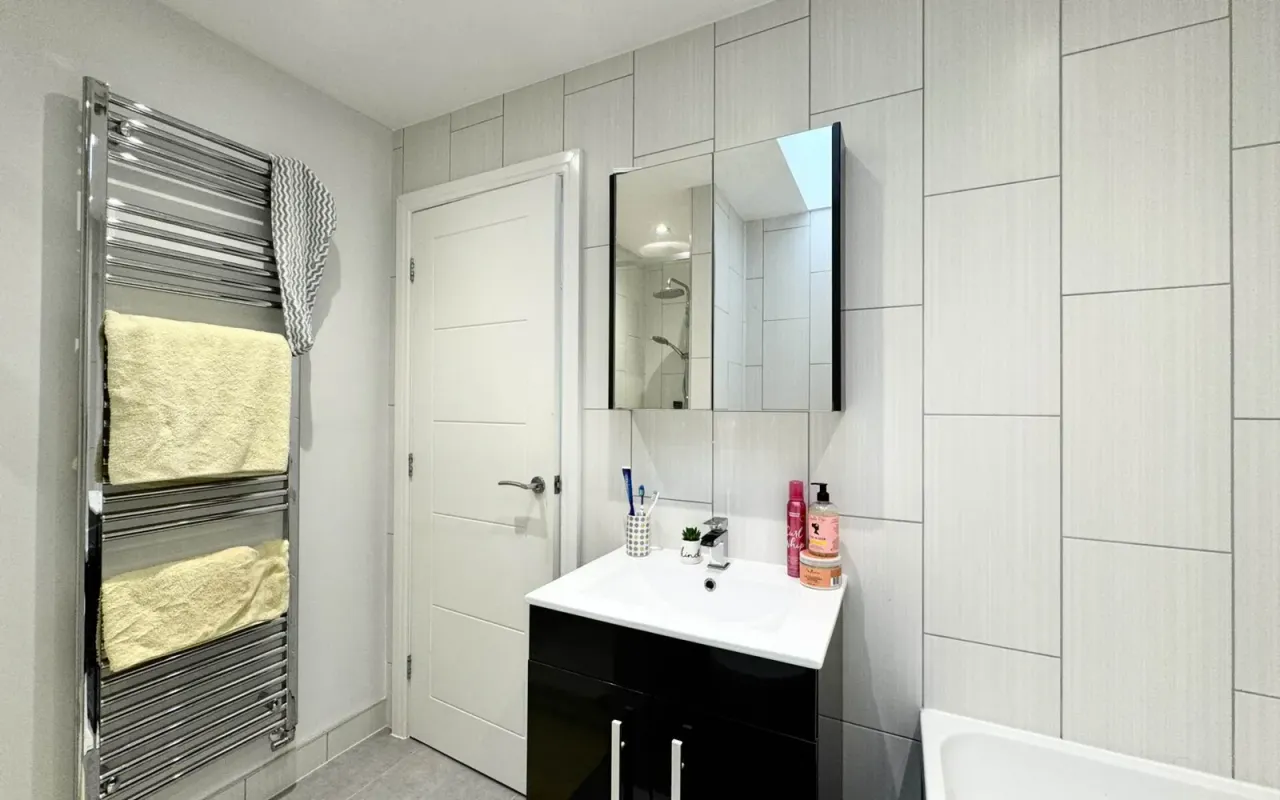 Villiers Crescent, Eccleston, photo 42