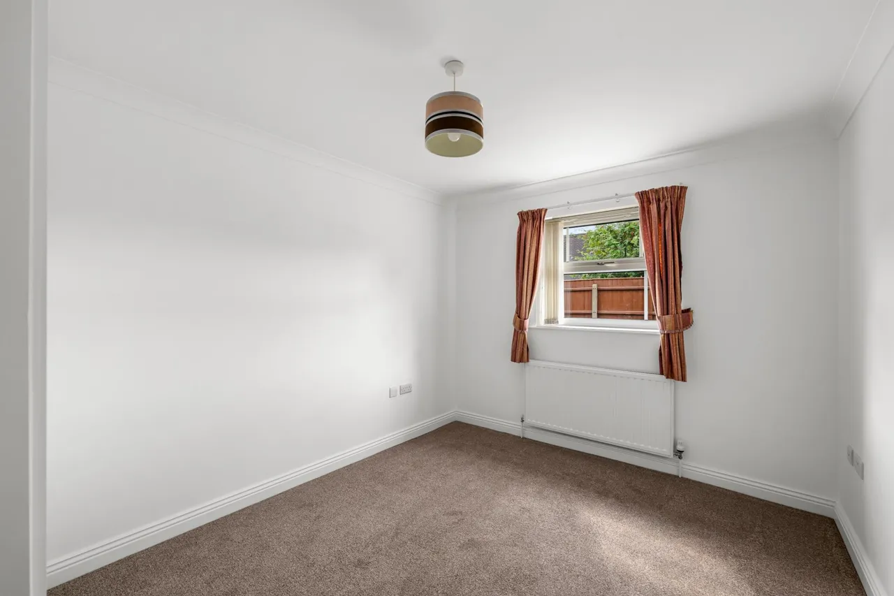 Cheviot Close, Quarrington, NG34, photo 9