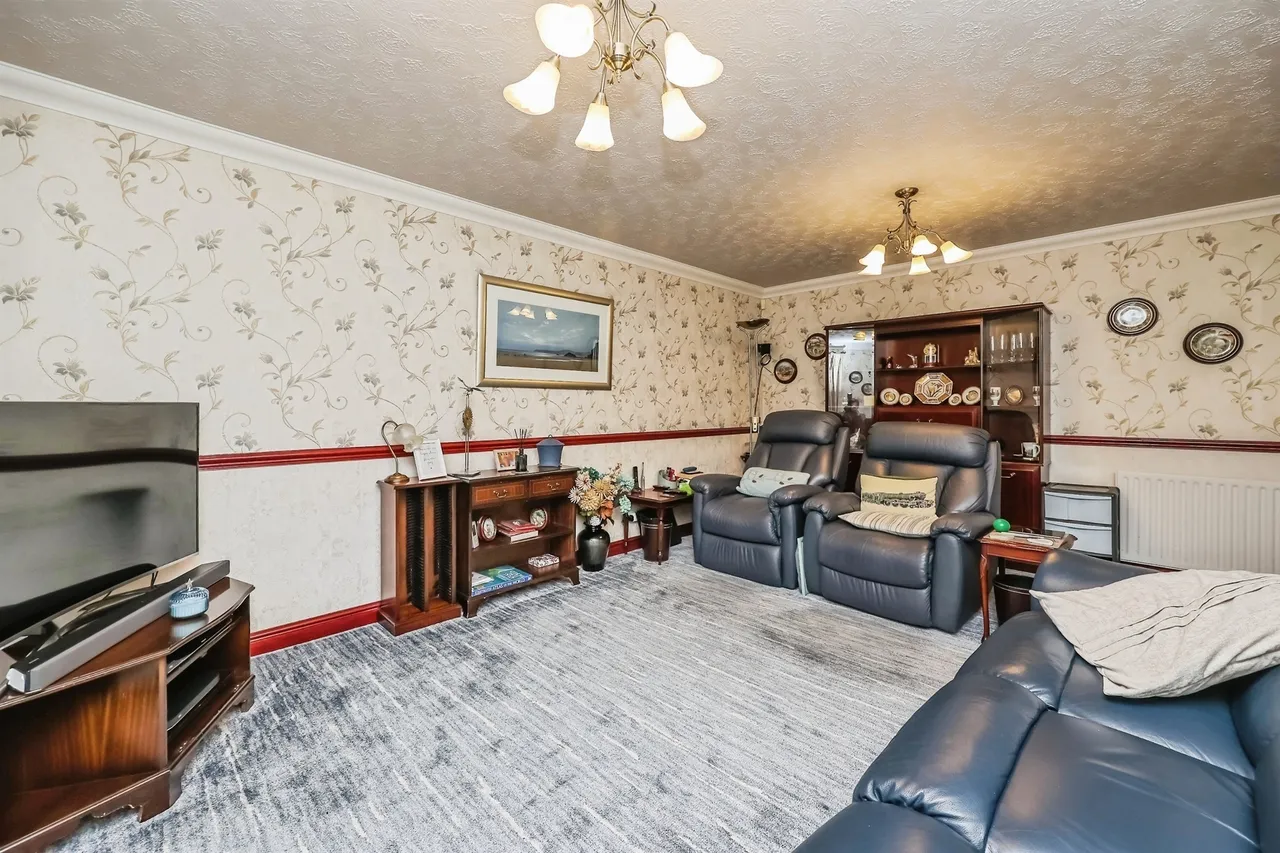 Simonfields Close, Stanley Common, DE7, photo 8