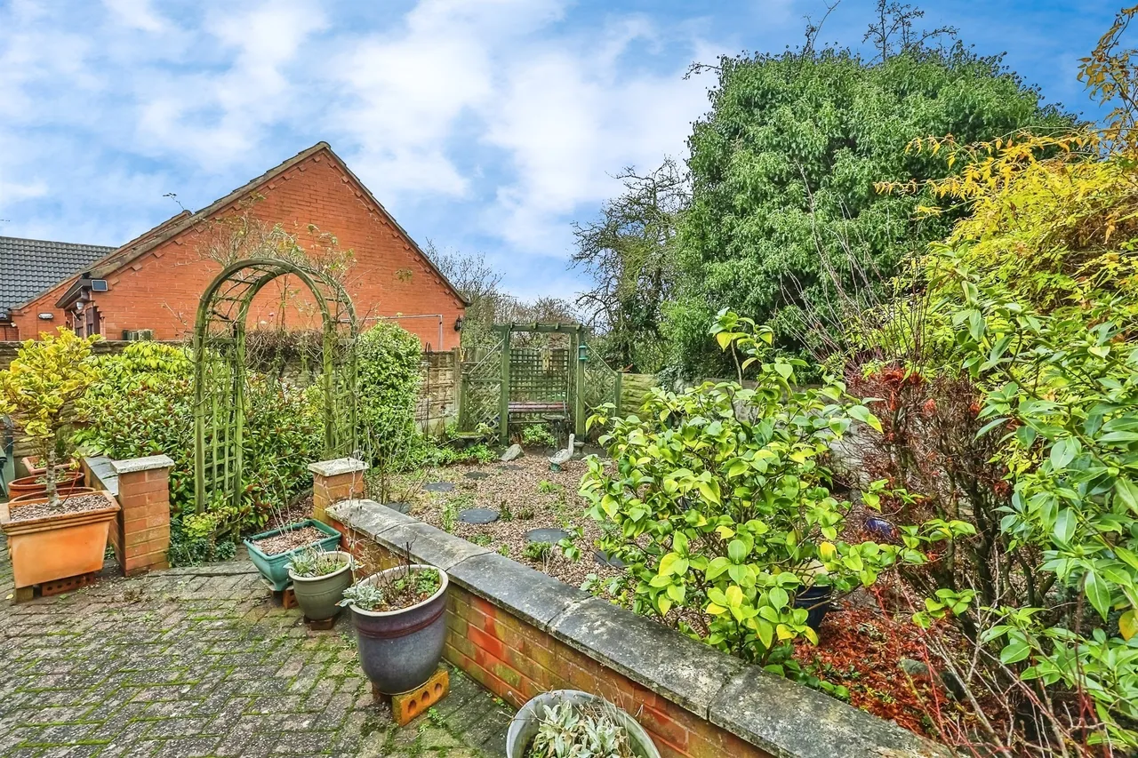 Simonfields Close, Stanley Common, DE7, photo 2