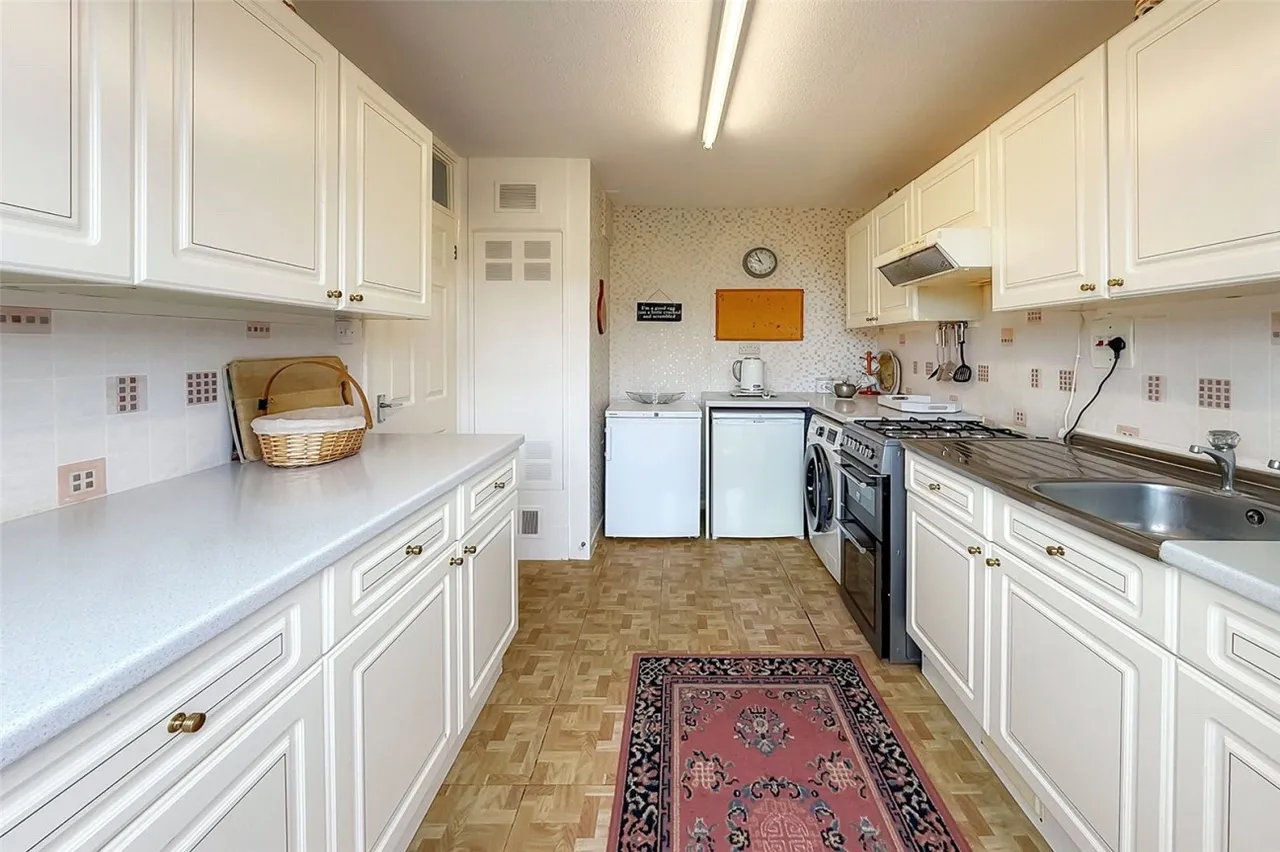 Littlehampton, BN17, photo 15