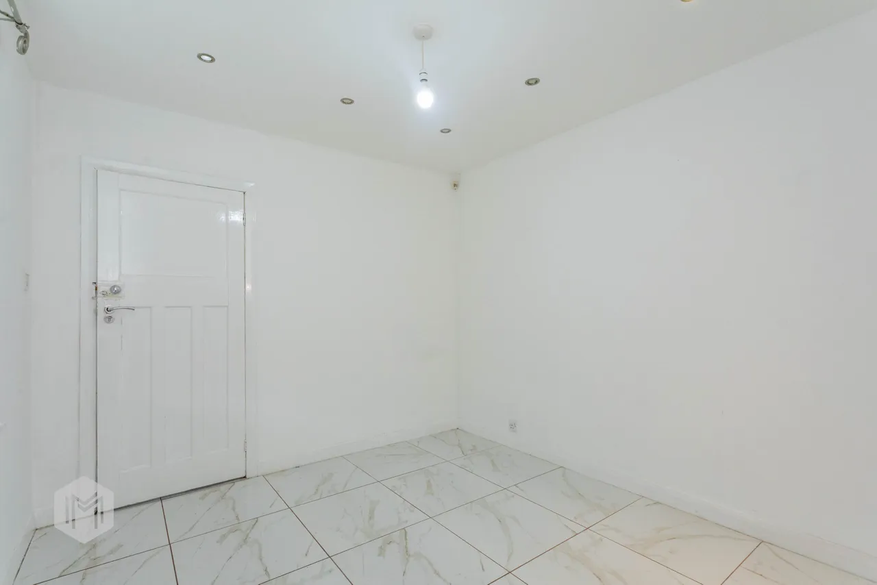 Lavender Road, Farnworth, Bolton, BL4 0EB, photo 2