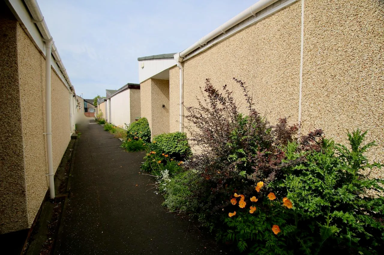 Cumbernauld, G67 2ES, photo 16