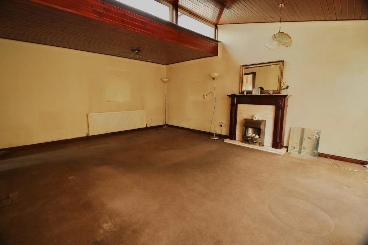 Cumbernauld, G67 2ES, photo 5