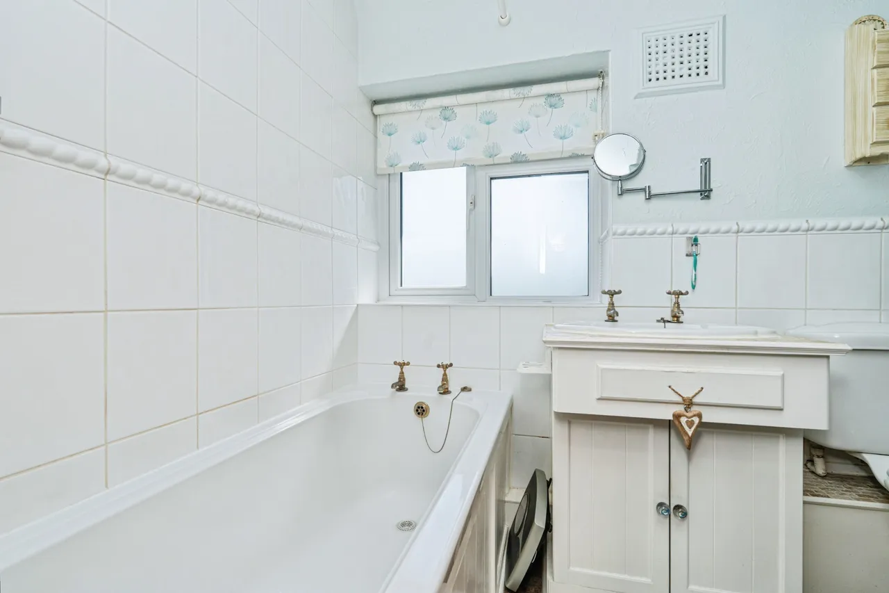 Kennel Close, Ascot, SL5, photo 8