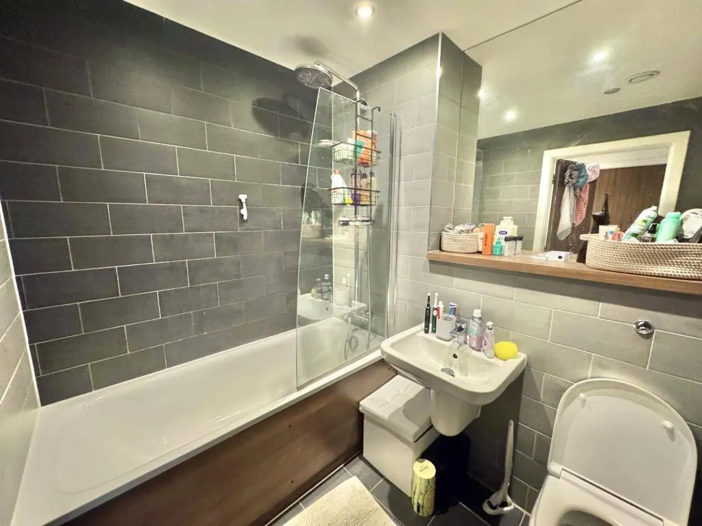 Rivergate House, Wilburn Basin, M5, photo 15