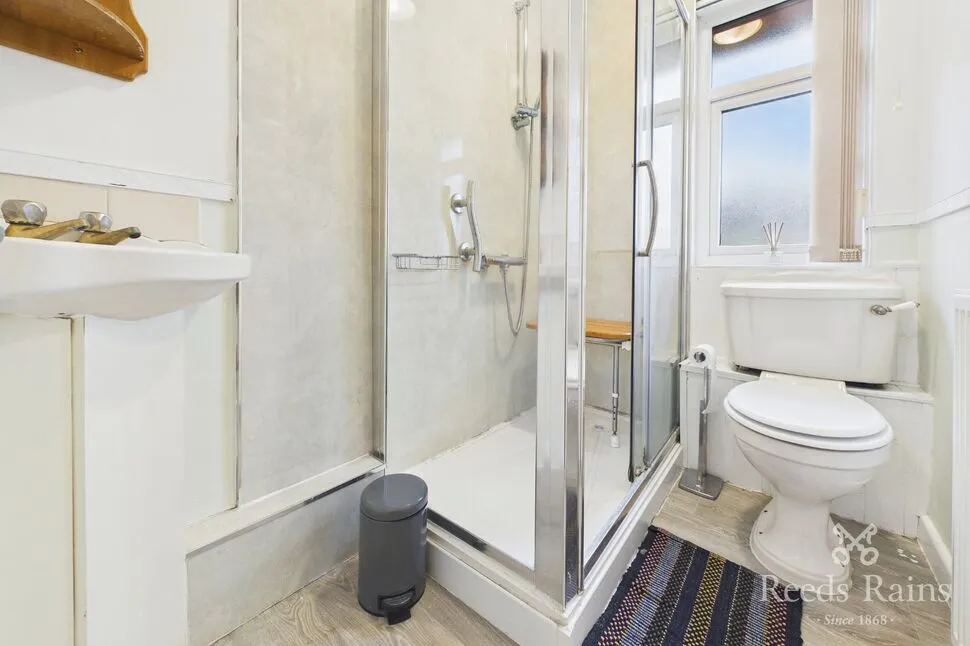 Crumpsall Road, Sheffield, S5, photo 8