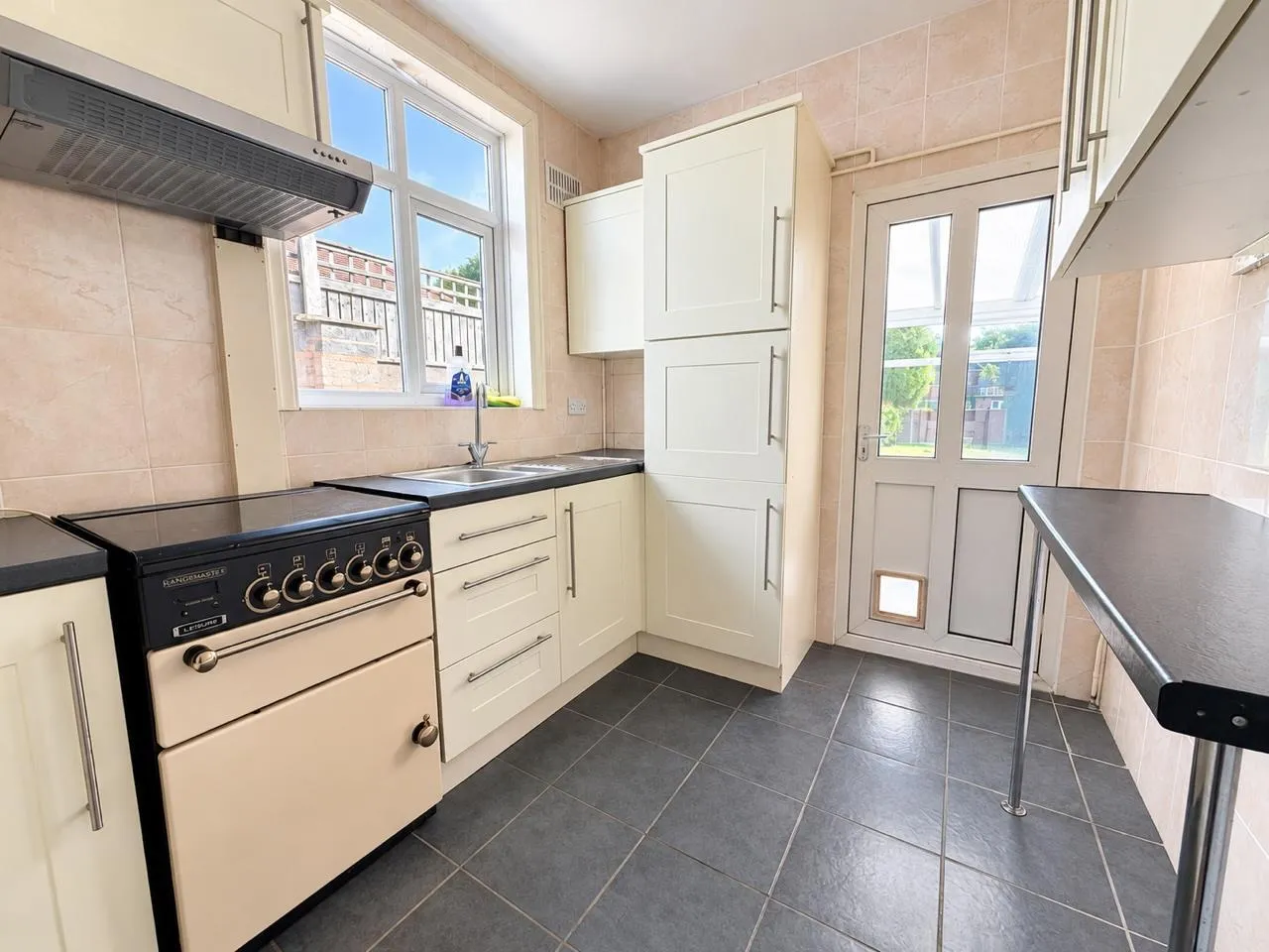 Cannock Road, Wednesfield, WV10, photo 4