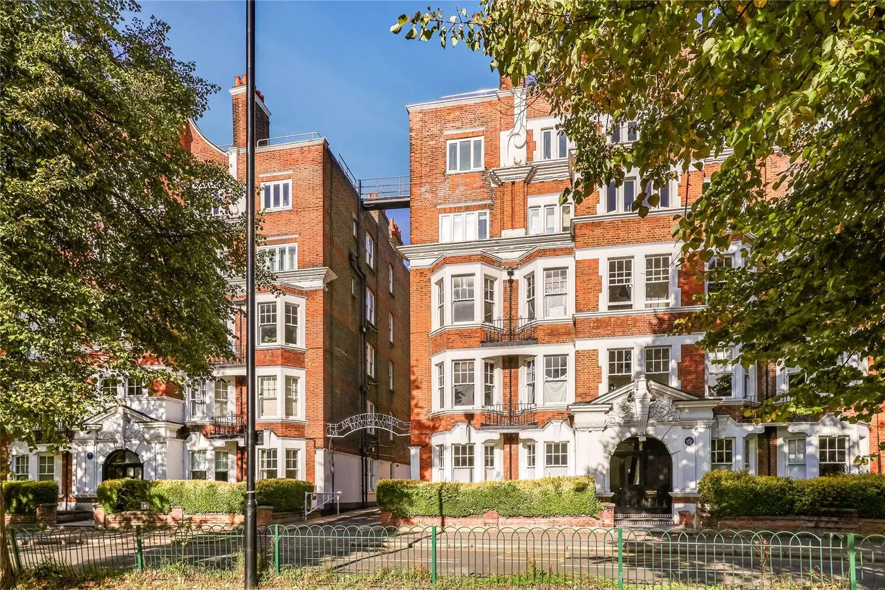 Sutton Lane North, London, W4, photo 7