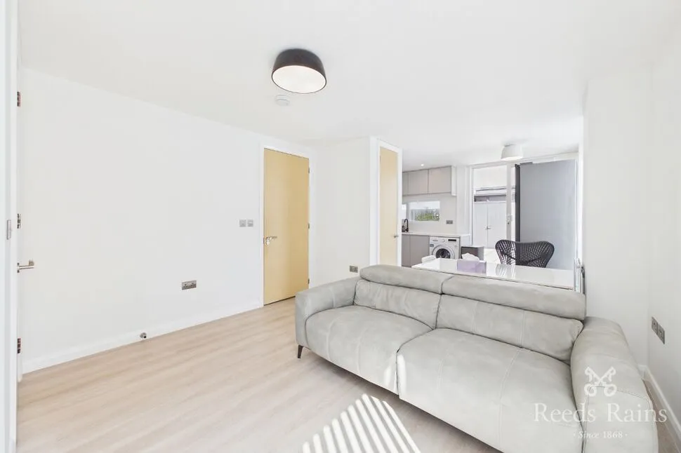 Lloyd Wright Avenue, Manchester, M11, photo 10